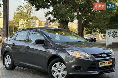 Седан Ford Focus 2012 в 