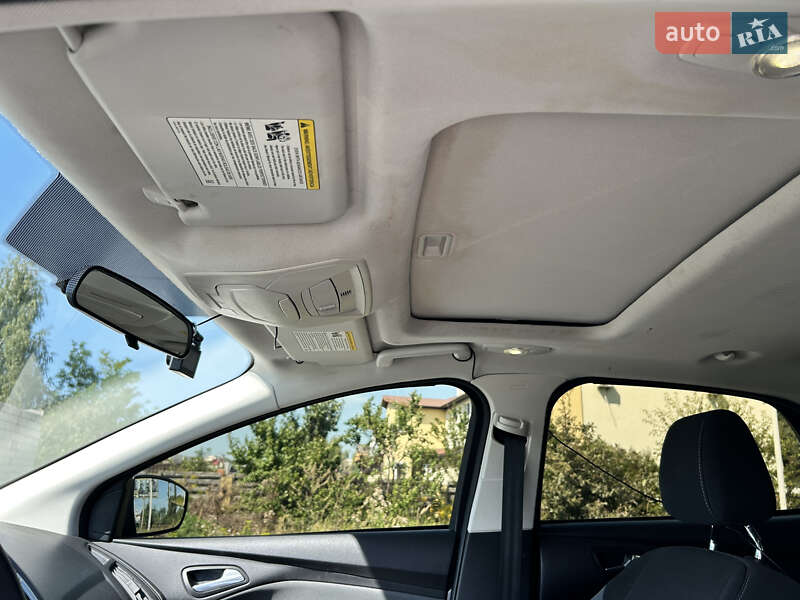 Хэтчбек Ford Focus 2011 в Киеве