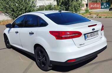 Седан Ford Focus 2016 в 