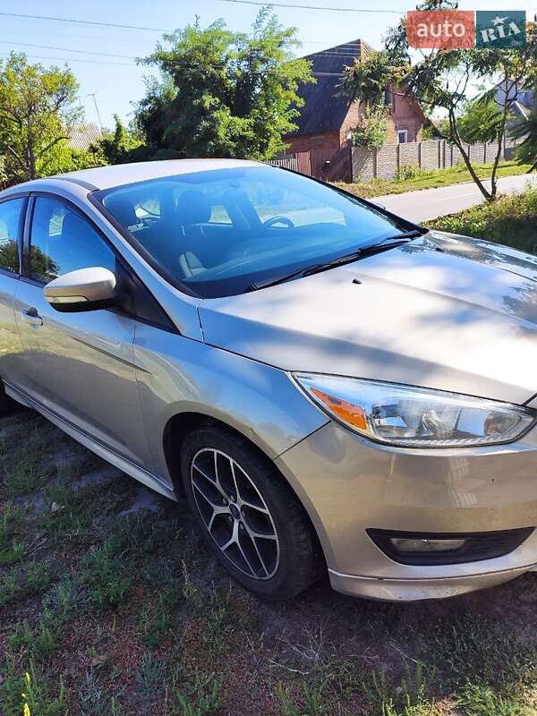 Хэтчбек Ford Focus 2015 в Харькове