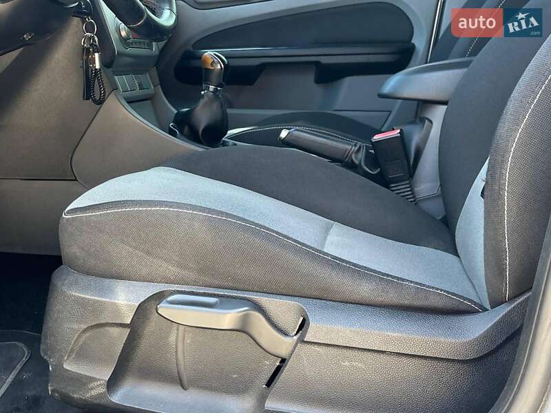 Хэтчбек Ford Focus 2010 в Львове фото 40 Хэтчбек Ford Focus 2010 в Львове