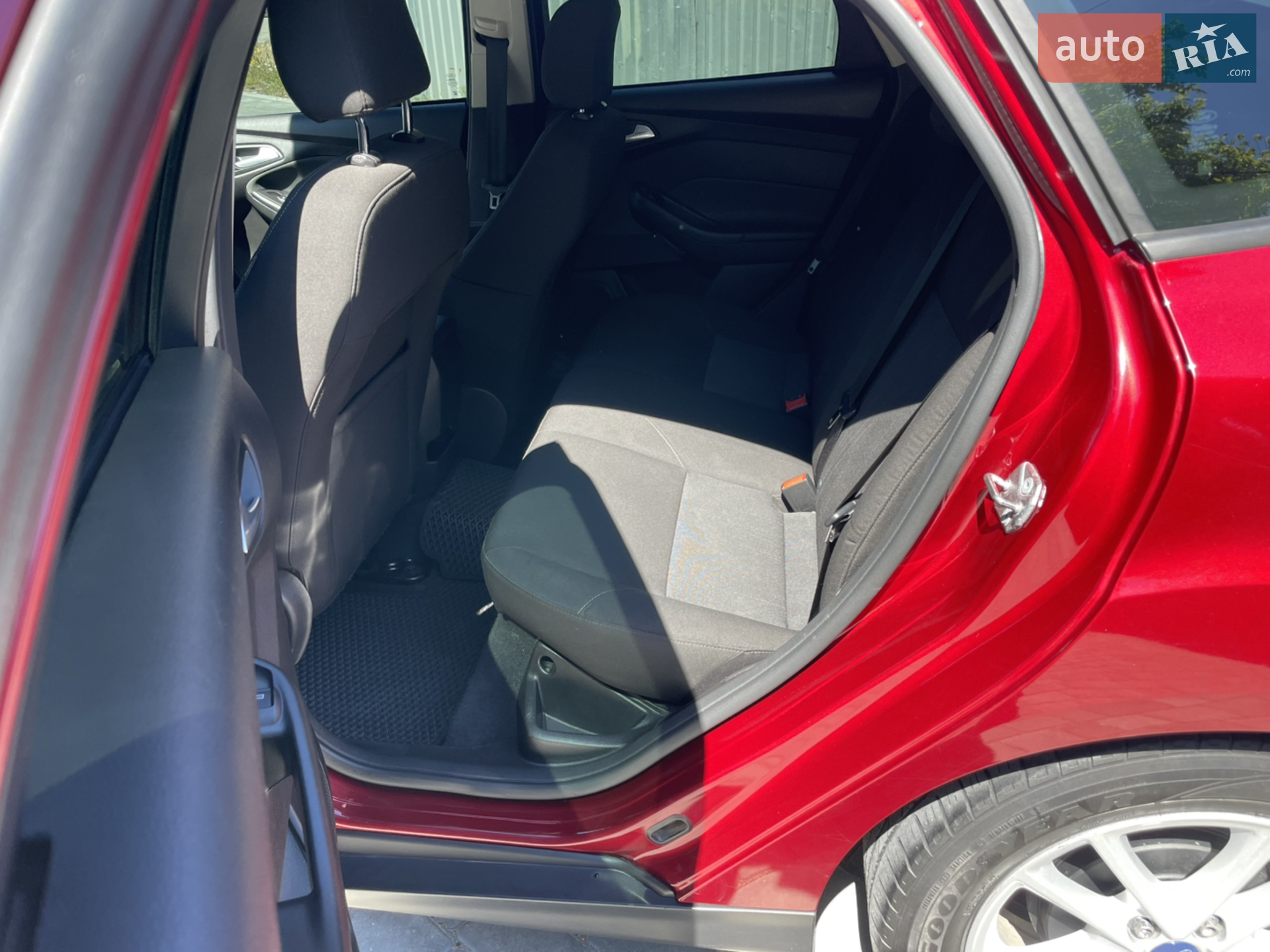 2015 Ford Focus - мініатюра 14