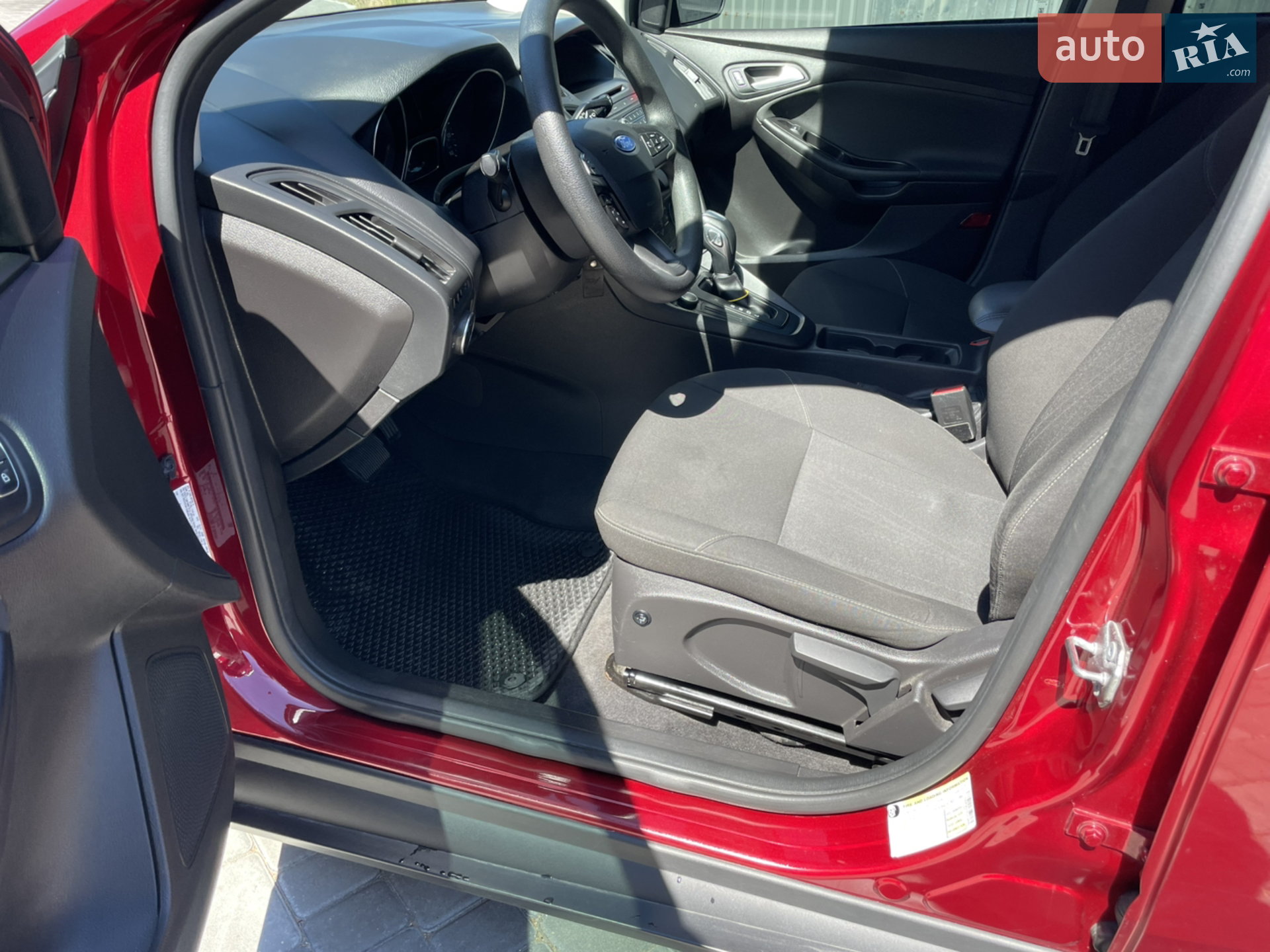 2015 Ford Focus - мініатюра 17