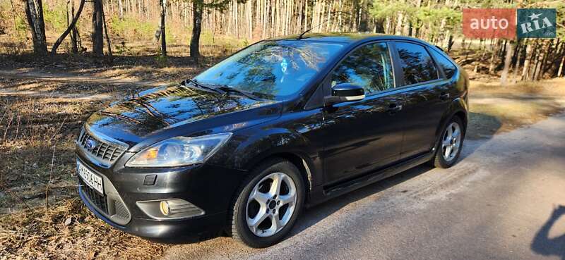 Хэтчбек Ford Focus 2009 в Лугинах фото 9 Хэтчбек Ford Focus 2009 в Лугинах