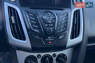 Седан Ford Focus 2014 в 