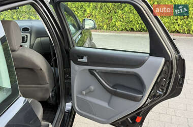 Универсал Ford Focus 2010 в 