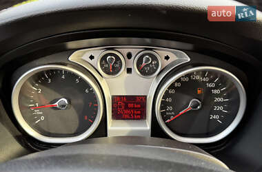 Универсал Ford Focus 2010 в 