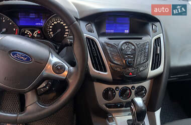 Универсал Ford Focus 2012 в 
