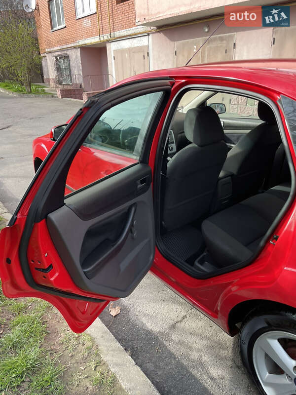 Хэтчбек Ford Focus 2007 в Тернополе фото 7 Хэтчбек Ford Focus 2007 в Тернополе