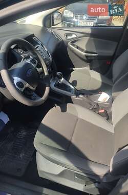 Универсал Ford Focus 2012 в 