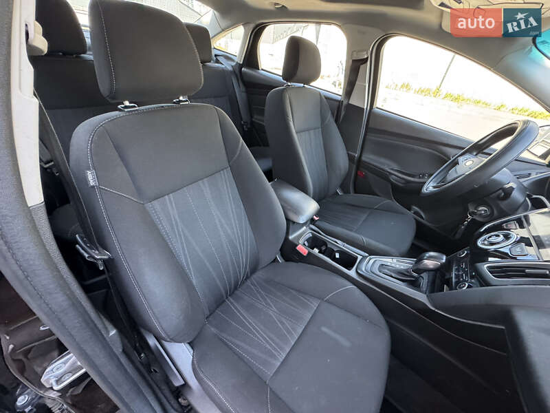 Седан Ford Focus 2018 в Киеве фото 27 Седан Ford Focus 2018 в Киеве