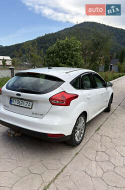 Хэтчбек Ford Focus 2016 в 