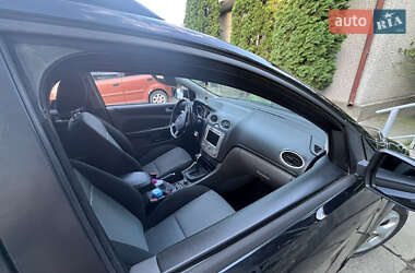 Универсал Ford Focus 2010 в 