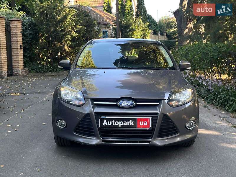 Хэтчбек Ford Focus 2012 в Киеве фото 2 Хэтчбек Ford Focus 2012 в Киеве