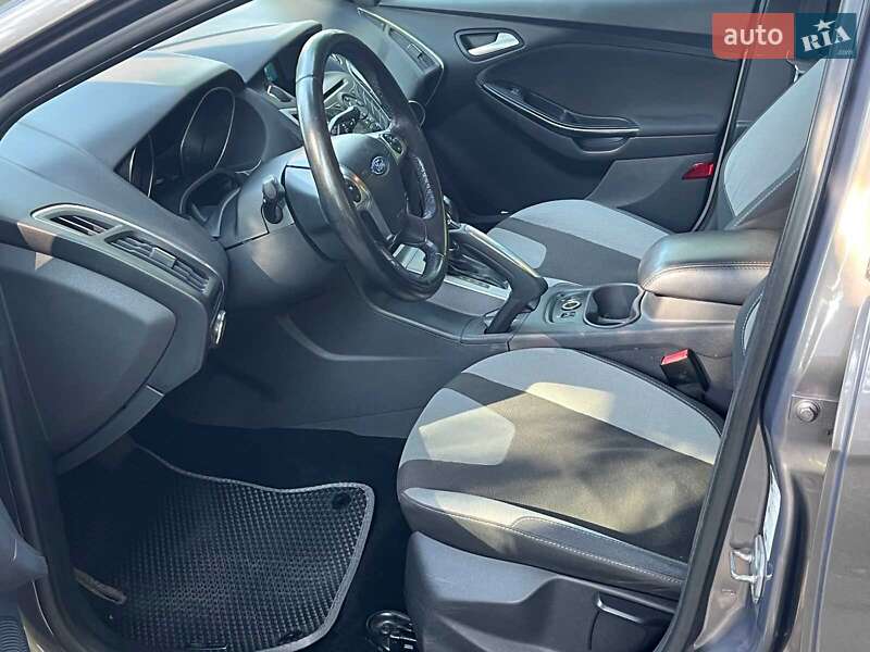 Хэтчбек Ford Focus 2012 в Киеве фото 33 Хэтчбек Ford Focus 2012 в Киеве