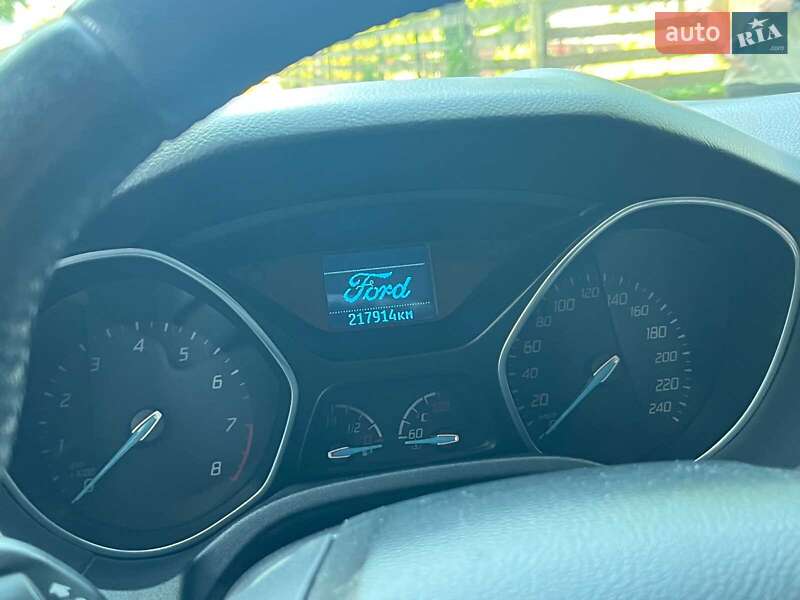 Хэтчбек Ford Focus 2012 в Киеве фото 35 Хэтчбек Ford Focus 2012 в Киеве
