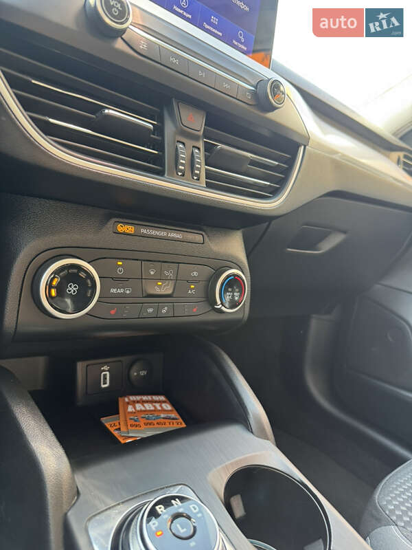 Універсал Ford Focus 2020 в Сваляві фото 18 Універсал Ford Focus 2020 в Сваляві