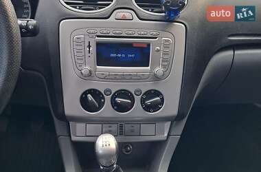 Универсал Ford Focus 2010 в 