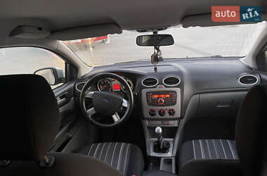 Универсал Ford Focus 2010 в 