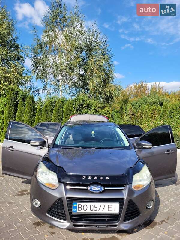 Седан Ford Focus 2011 в Підволочиську
