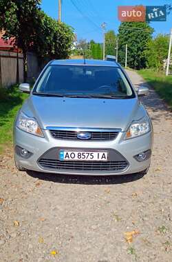 Седан Ford Focus 2010 в Тячеві