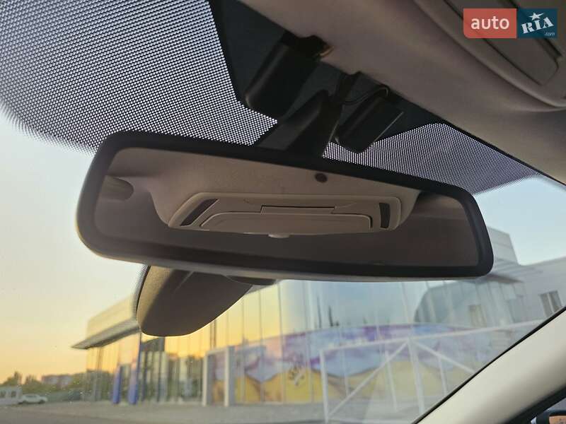 Седан Ford Focus 2011 в Днепре фото 22 Седан Ford Focus 2011 в Днепре