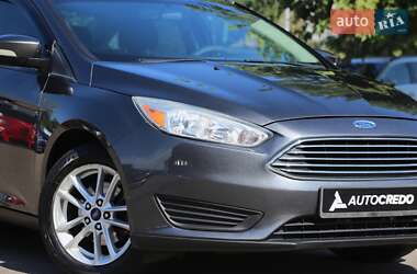 Седан Ford Focus 2016 в 