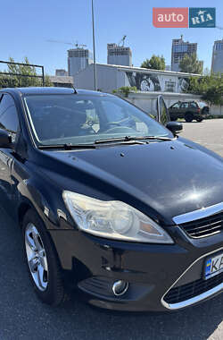 Хэтчбек Ford Focus 2010 в Киеве