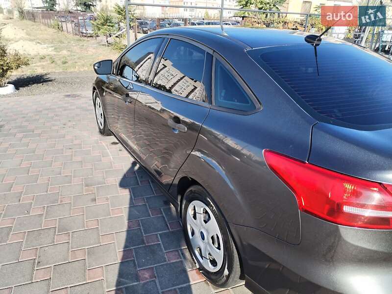 Седан Ford Focus 2016 в Запоріжжі фото 17 Седан Ford Focus 2016 в Запоріжжі