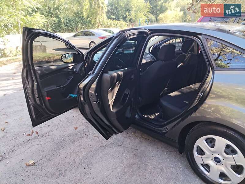 Седан Ford Focus 2016 в Запоріжжі фото 35 Седан Ford Focus 2016 в Запоріжжі