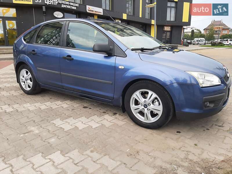 Хэтчбек Ford Focus 2006 в Ивано-Франковске фото 12 Хэтчбек Ford Focus 2006 в Ивано-Франковске