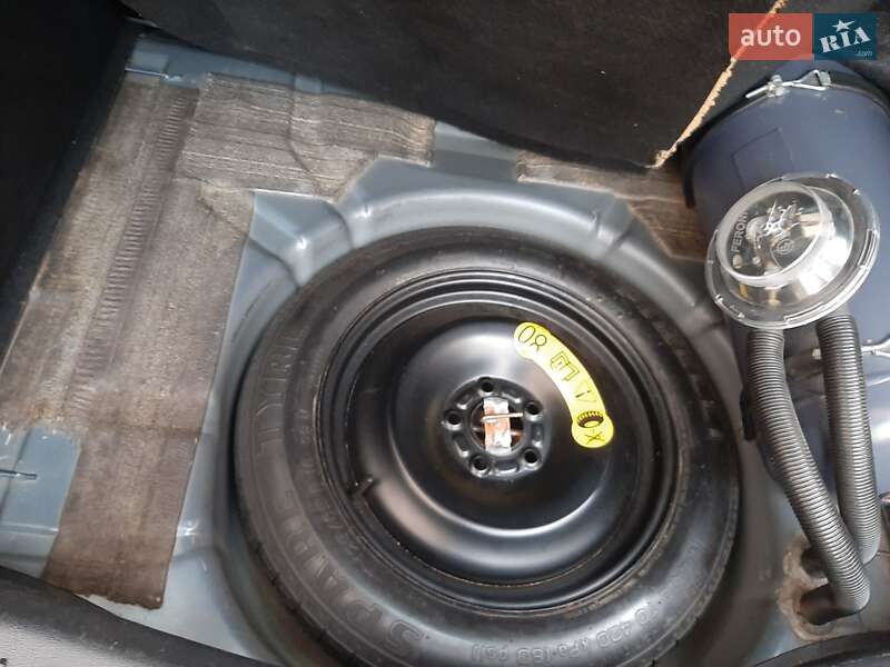 Хэтчбек Ford Focus 2006 в Ивано-Франковске фото 40 Хэтчбек Ford Focus 2006 в Ивано-Франковске