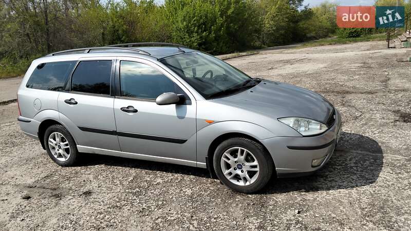 Универсал Ford Focus 2003 в Каменском