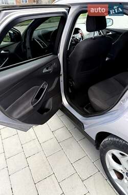 Универсал Ford Focus 2013 в 