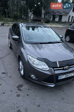 Седан Ford Focus 2013 в 