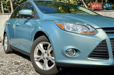 Седан Ford Focus 2012 в 
