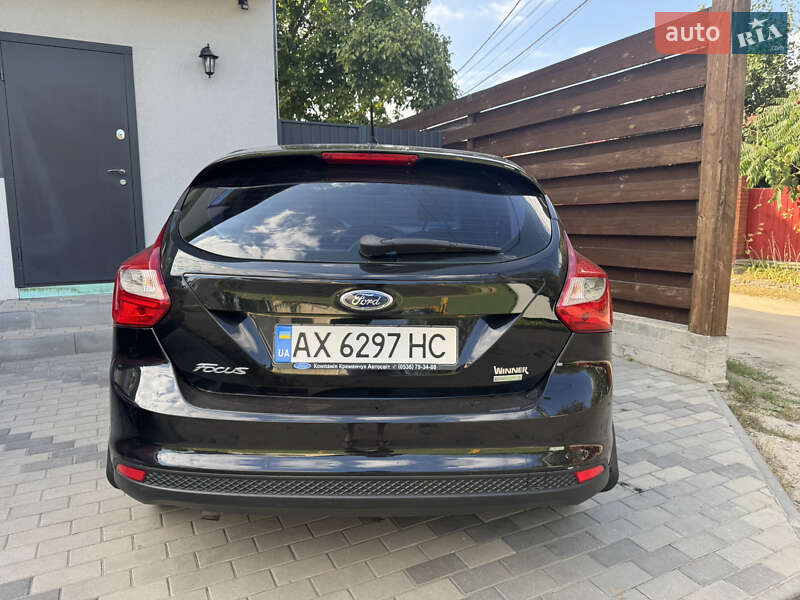 Хэтчбек Ford Focus 2013 в Киеве фото 2 Хэтчбек Ford Focus 2013 в Киеве