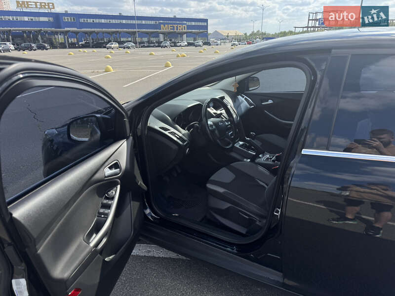 Хэтчбек Ford Focus 2013 в Киеве фото 8 Хэтчбек Ford Focus 2013 в Киеве