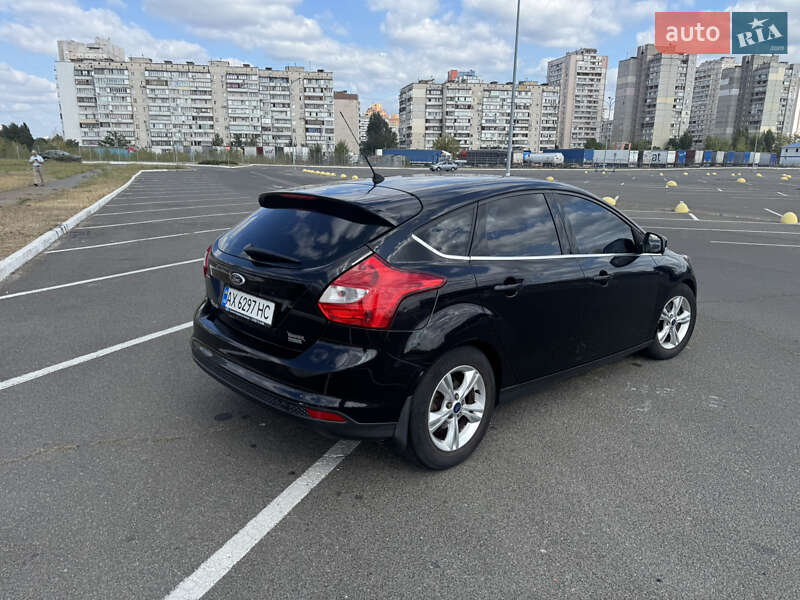 Хэтчбек Ford Focus 2013 в Киеве фото 13 Хэтчбек Ford Focus 2013 в Киеве