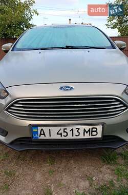 Хэтчбек Ford Focus 2016 в Киеве