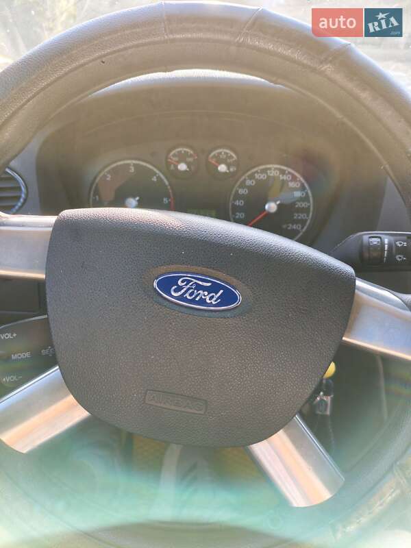 Универсал Ford Focus 2005 в Одессе