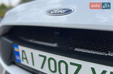 Хетчбек Ford Focus 2018 в 