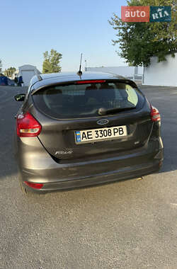 Хэтчбек Ford Focus 2017 в 