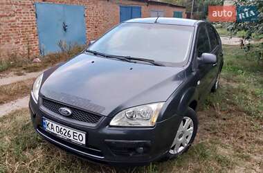 Хэтчбек Ford Focus 2007 в Гребенке