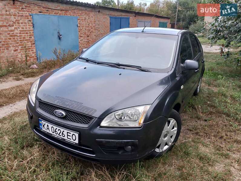 Хэтчбек Ford Focus 2007 в 