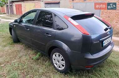 Хэтчбек Ford Focus 2007 в 