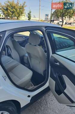 Седан Ford Focus 2018 в 
