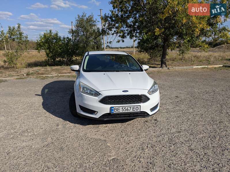 Хэтчбек Ford Focus 2016 в 