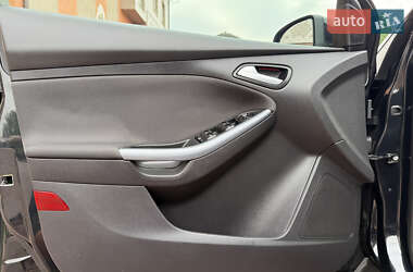 Универсал Ford Focus 2012 в 