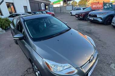Седан Ford Focus 2014 в 
